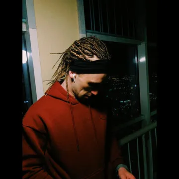 注册引导人物展示